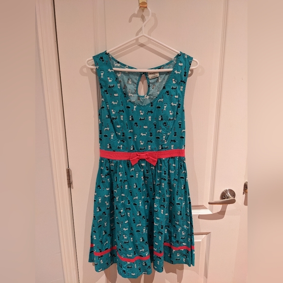 Cat Dress - Picture 1 of 5